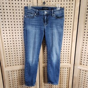 Lucky Brand Lolita Crop‎ Mid Rise Stretch Medium Wash Jeans Women's Size 6/28